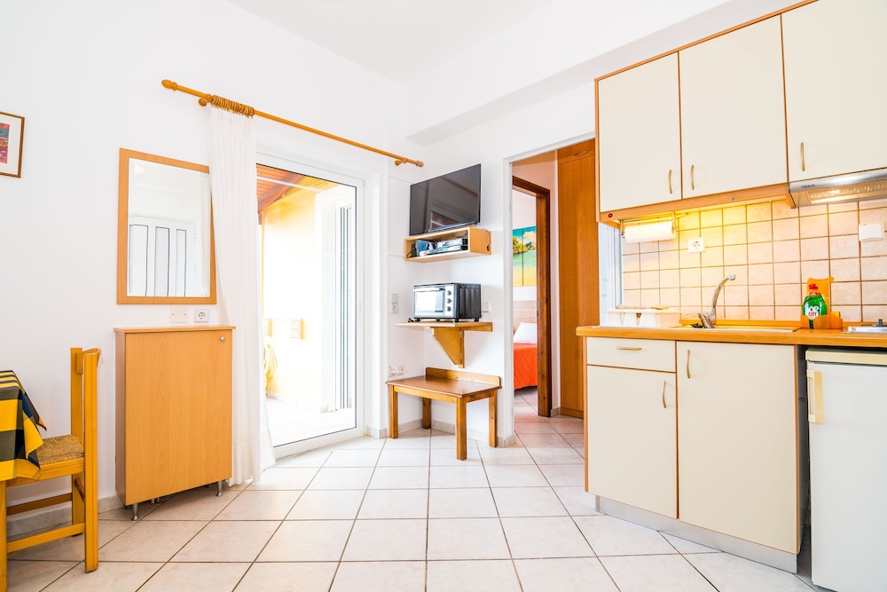 Thalassa Apartments