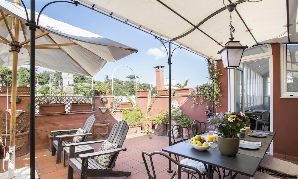 Il Bacio Luxury Spanish Steps Penthouse With Terrace Perfect