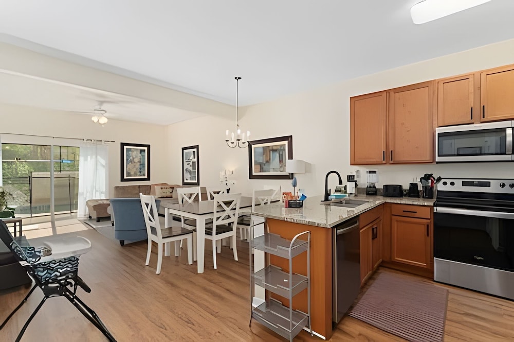 Bella Vida Cozy 3bd/3ba King Bed Private Pool