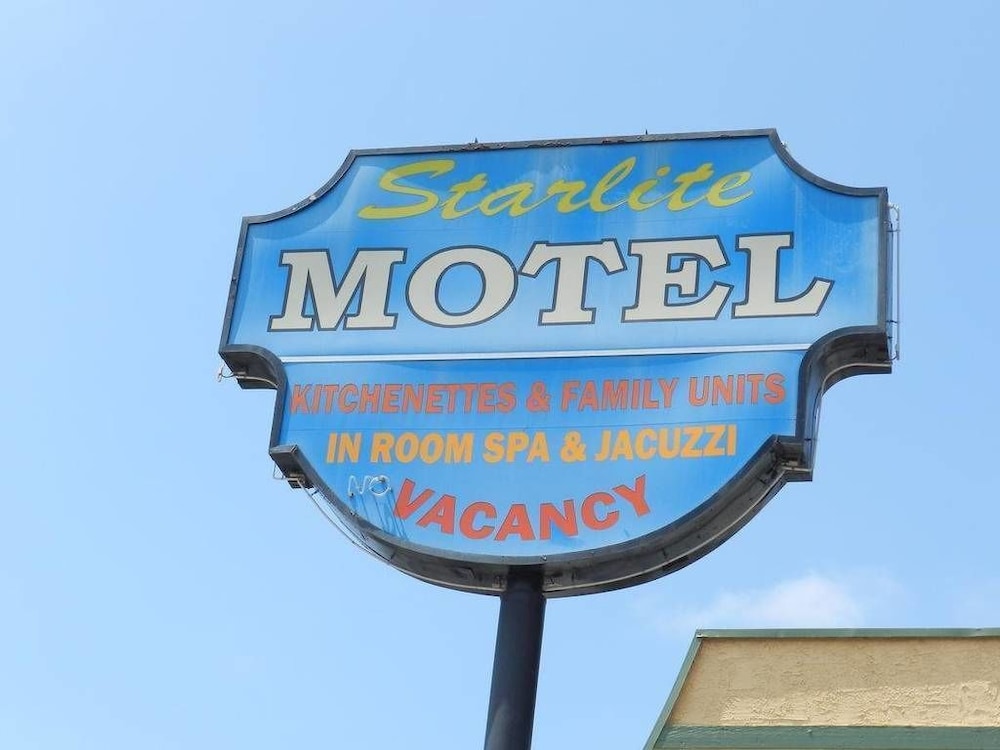 Starlite Motel - Property Image 1
