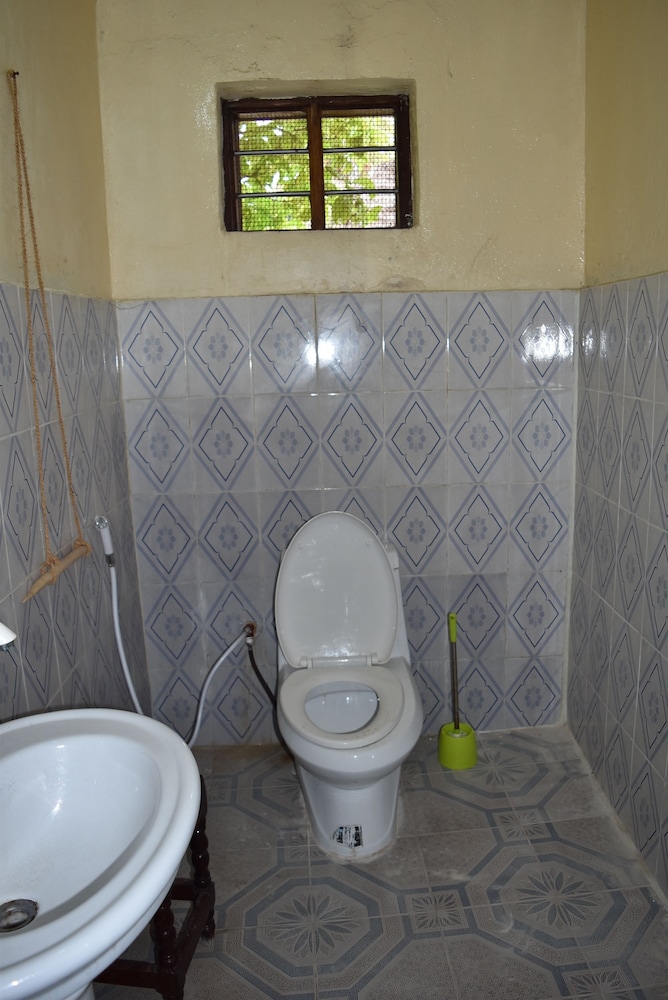 Jambiani House