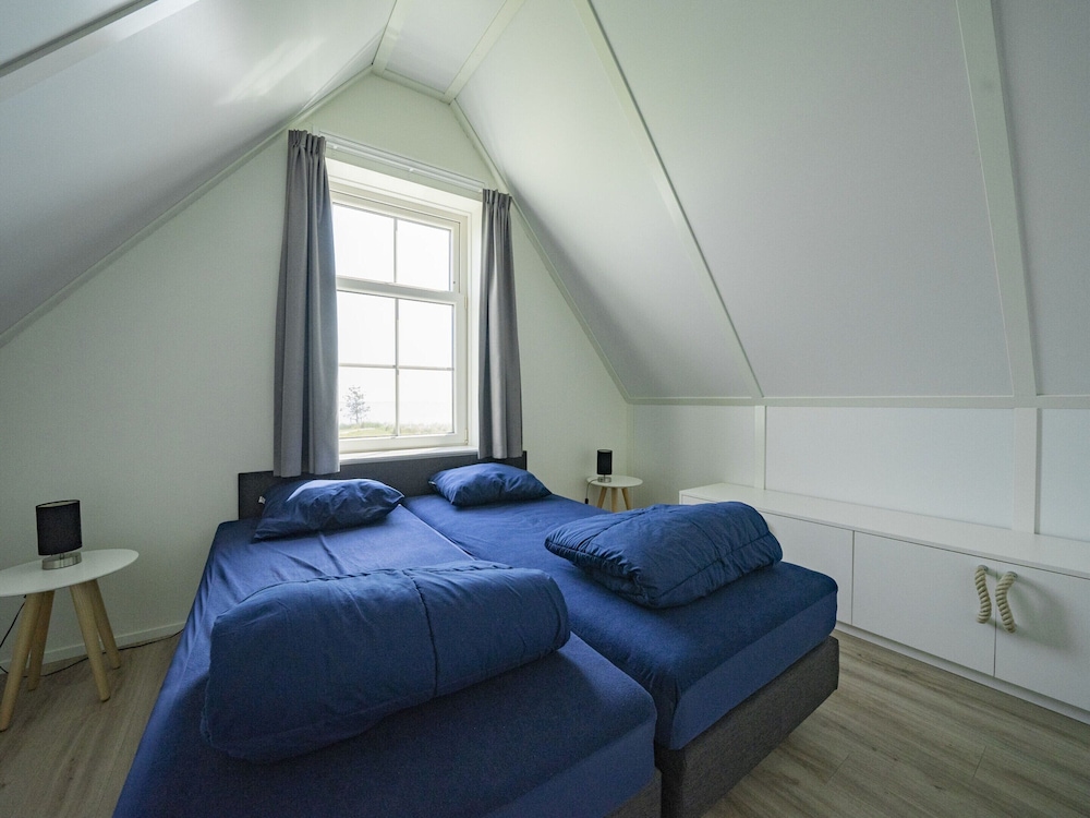 Holiday Home With Sauna, Near the Markermeer
