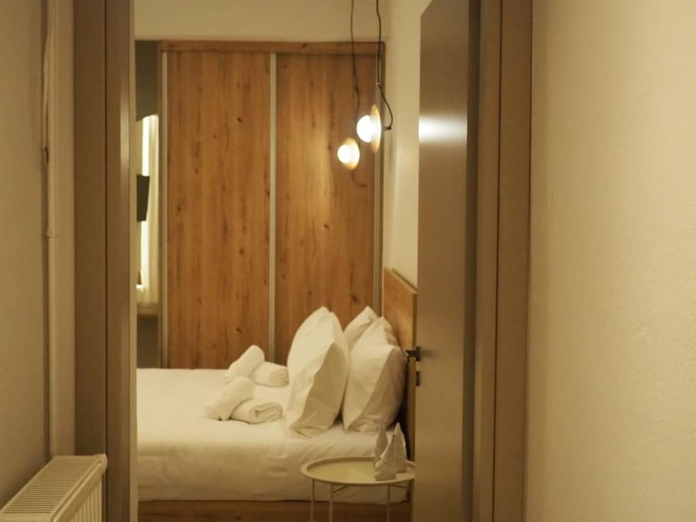 Abete Luxury Apartments photo 3