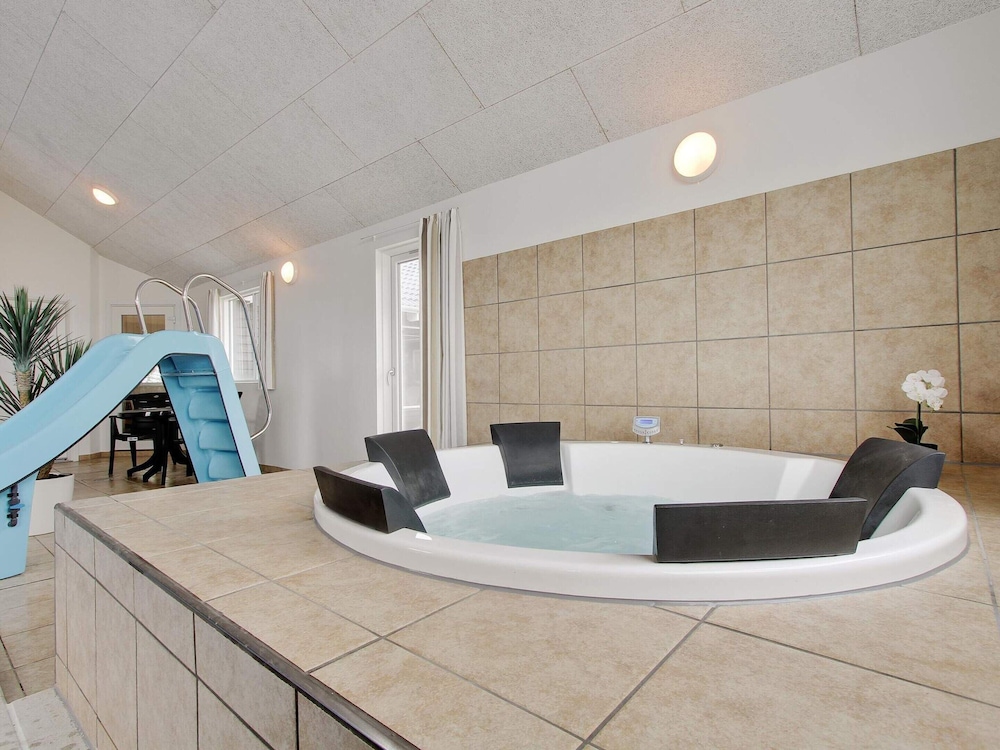5 Star Holiday Home in Bogense