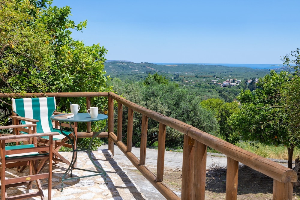 Olga s Filoxenia - Villa Erontas