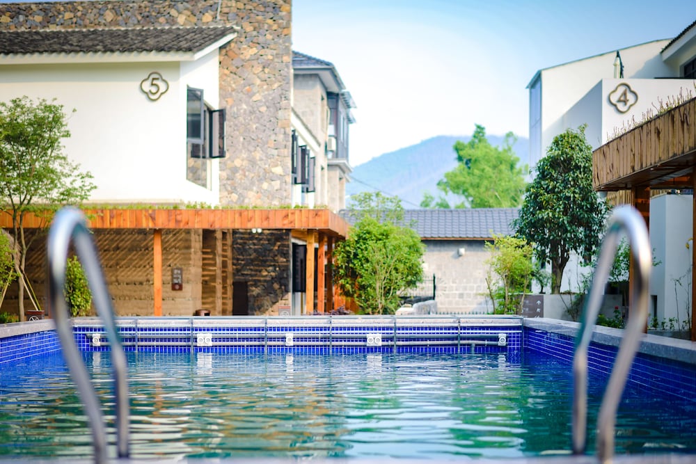 Moganshan Yinhuawu Resort