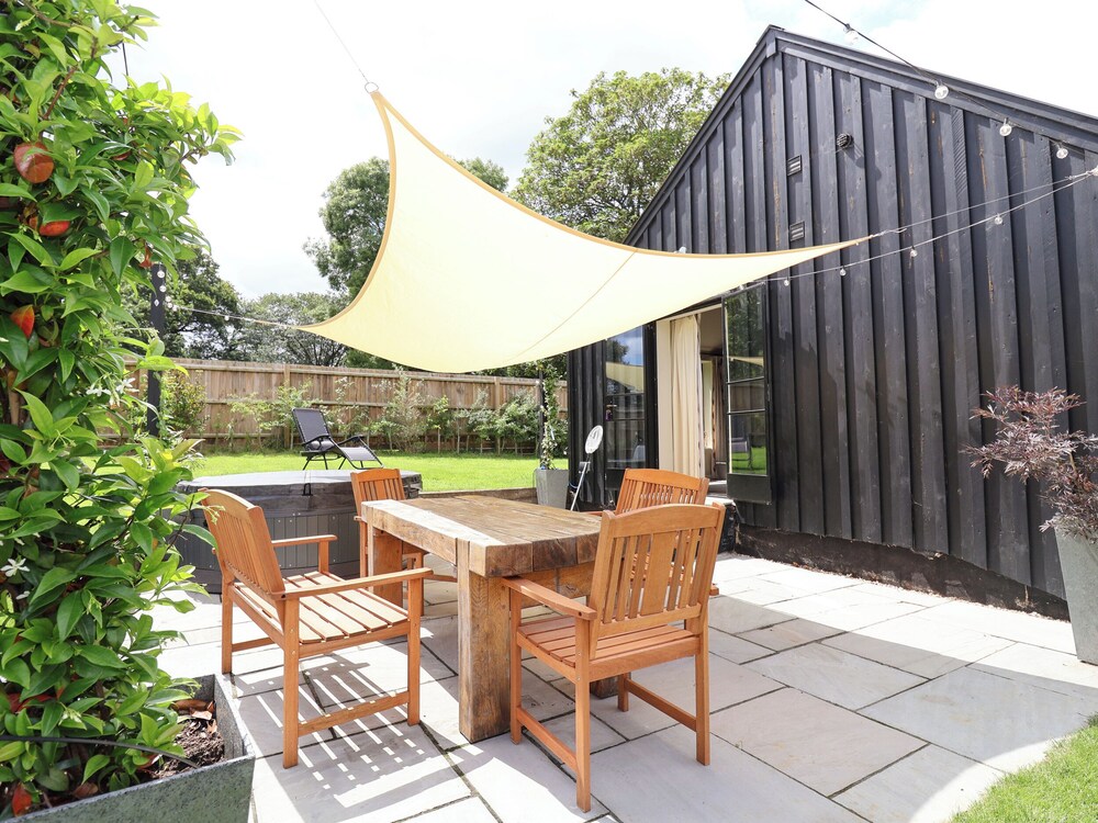 Halcyon Barn, Wissett
