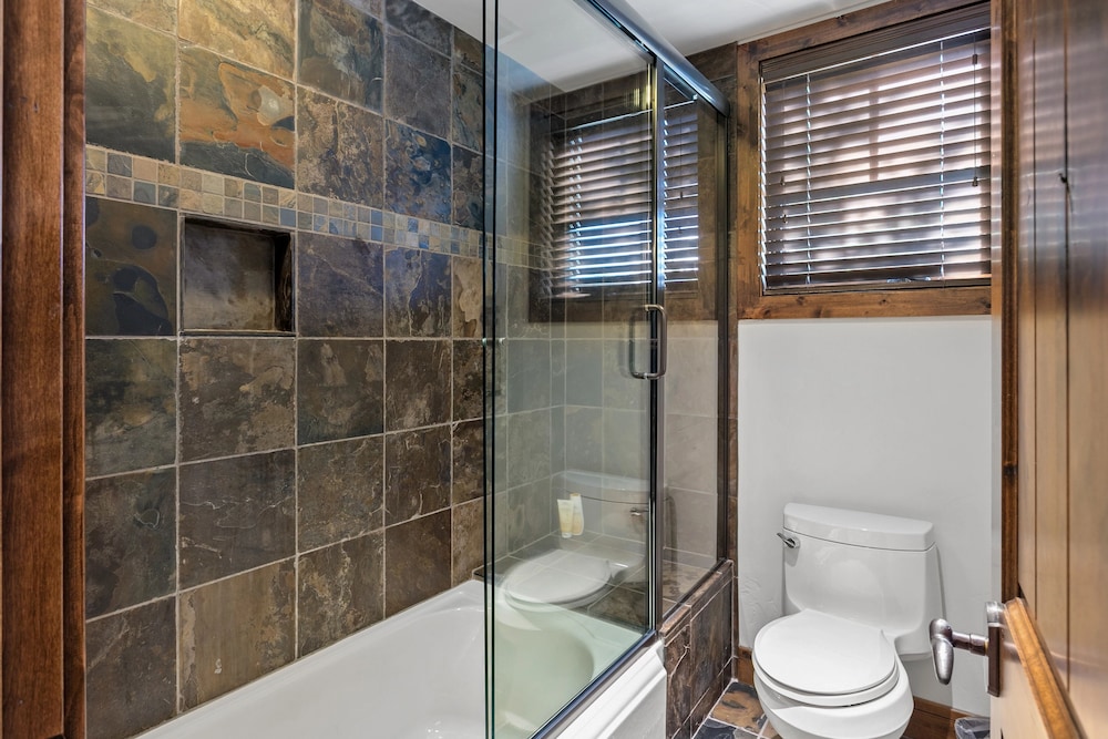 10 - Three Bedroom with Spa Stag Lodge 3 Condo