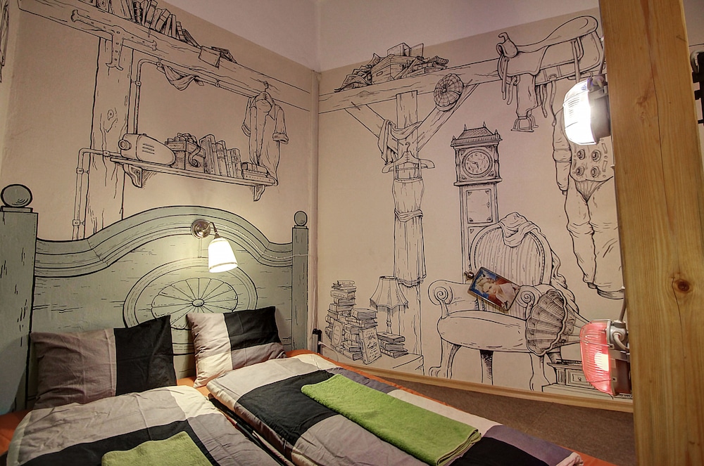 Lavender Circus Hostel