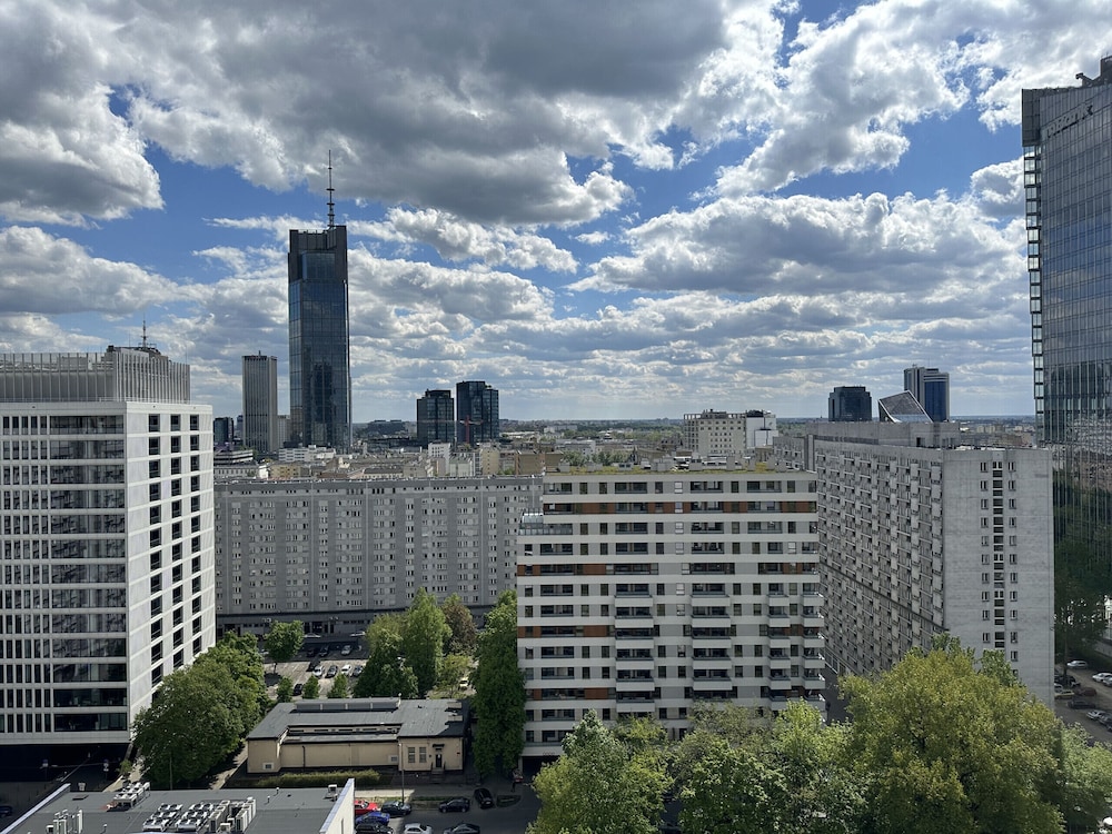 City Center&parking by Renters Prestige