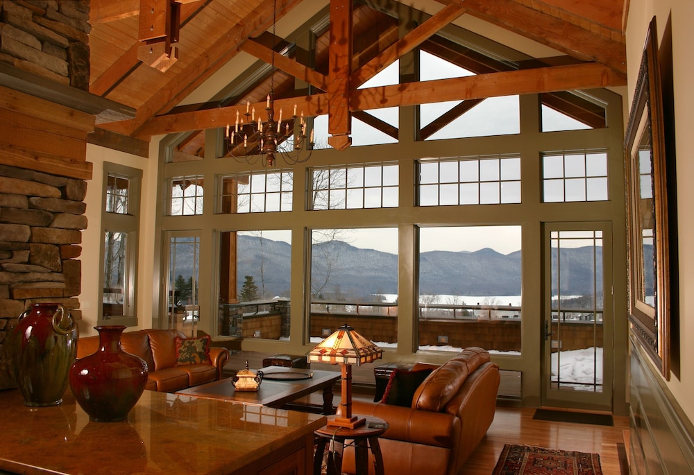 The Mountain Top Inn & Resort