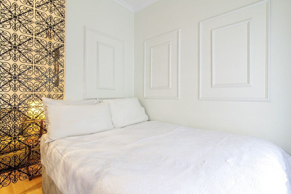 Gorgeous Flat With Central Location in Sisli