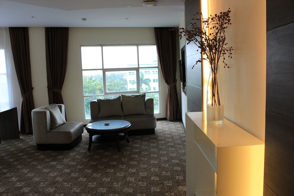 President Executive Club