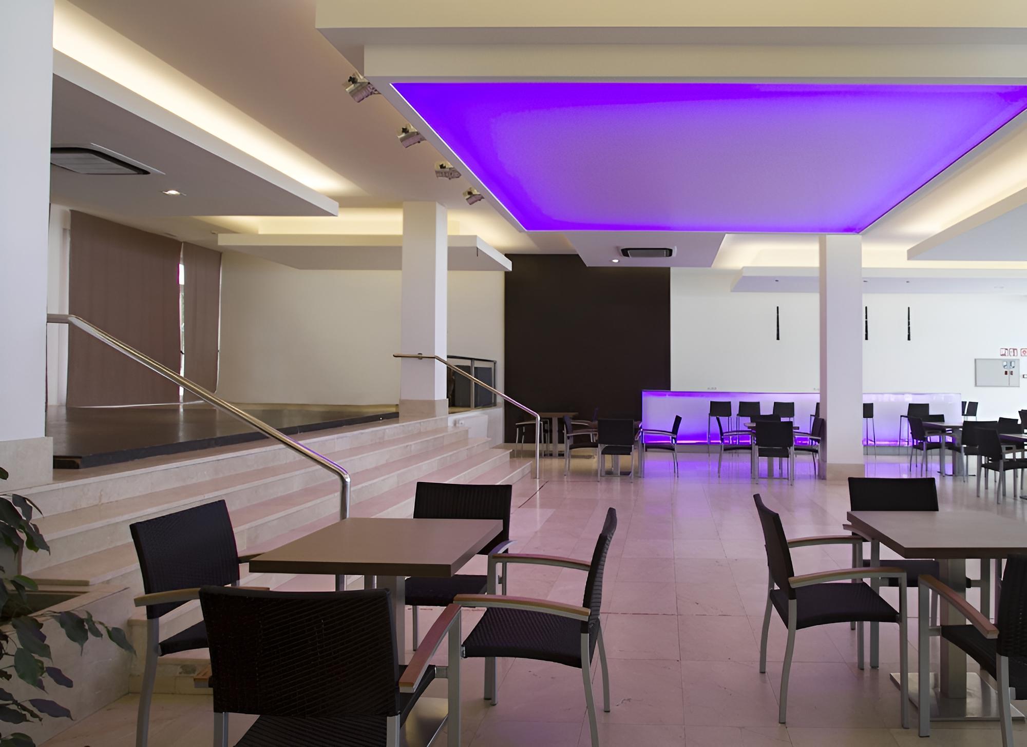 Gran Garbi Hotel - Image 3