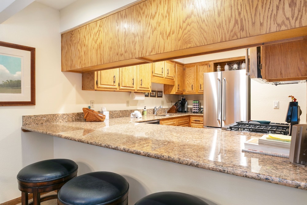 I1 Gore Creek Meadows 4 Bedroom Townhouse