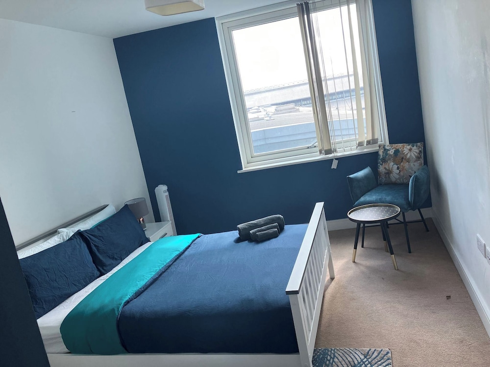 4 Guests - Marina Point East Escape in Kent