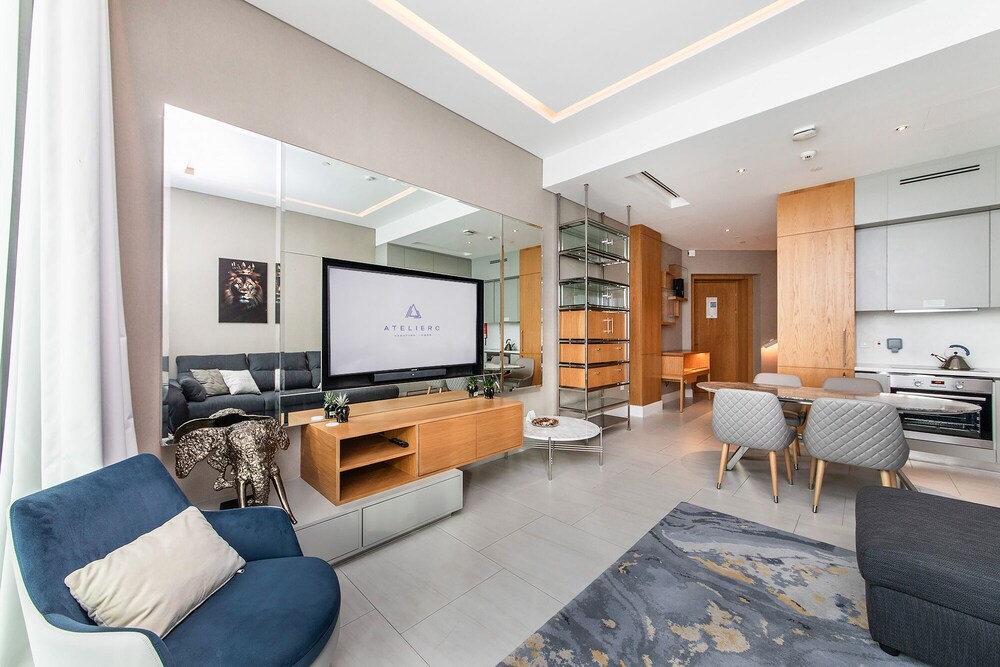 Sky Premium 1BR Duplex with city view