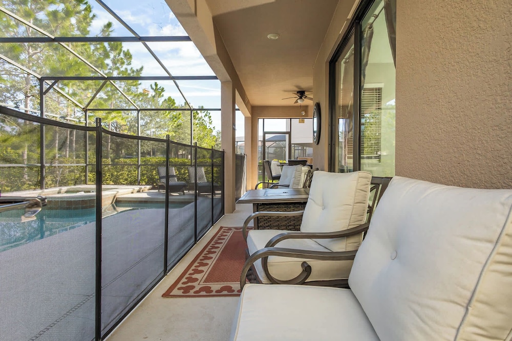 Solterra Dream Escape For 14!