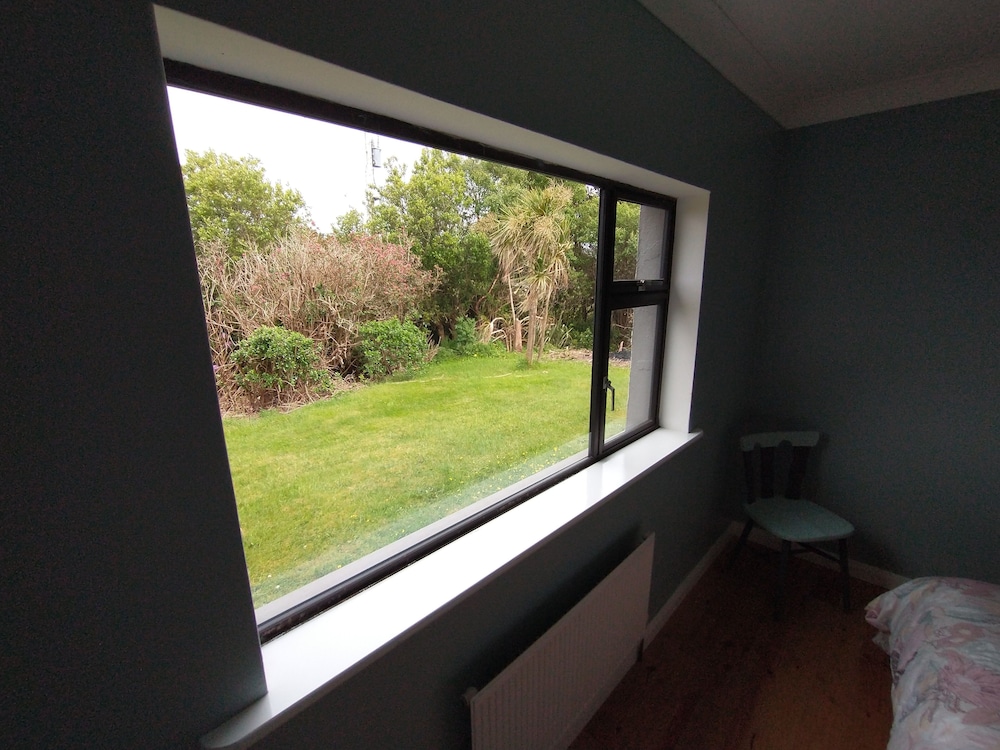 Lovely 3-bed House in Connemara, County Galway view 3