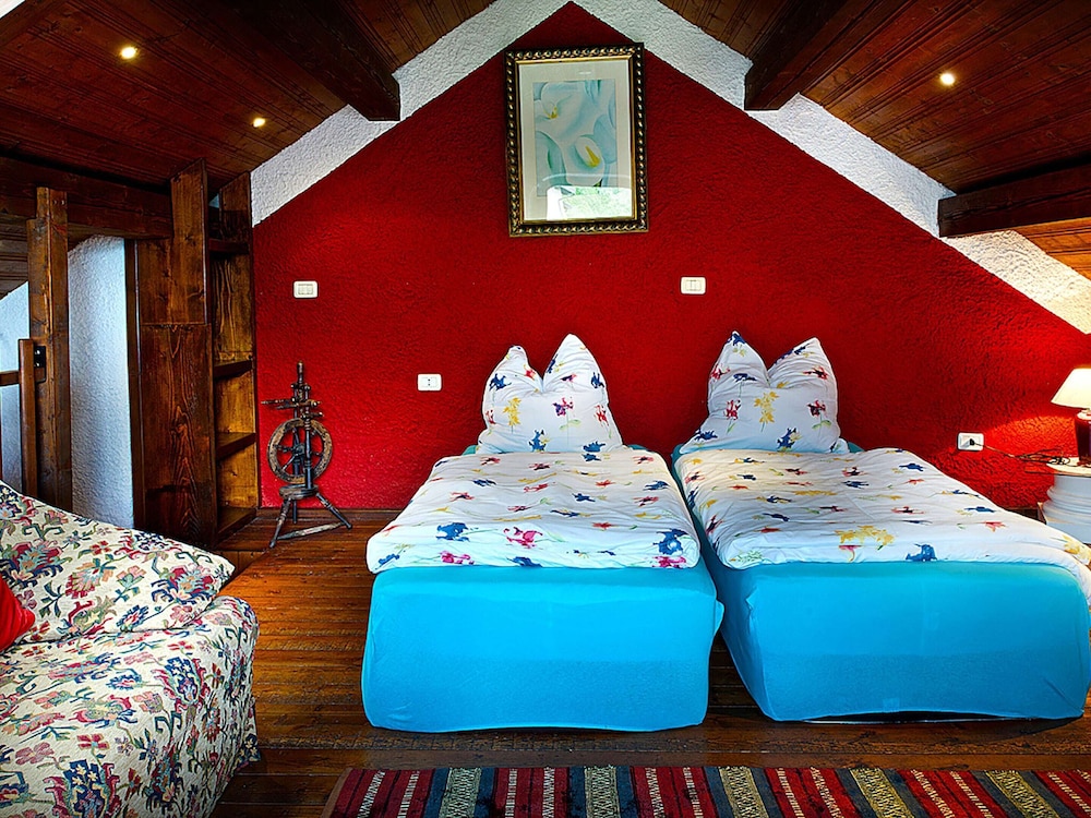 Staysanliving - Taman Anggrek Residence