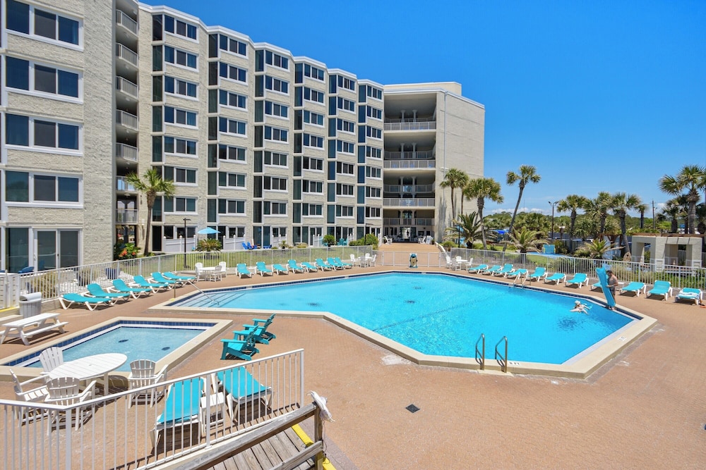 Top of the Gulf by Book That Condo