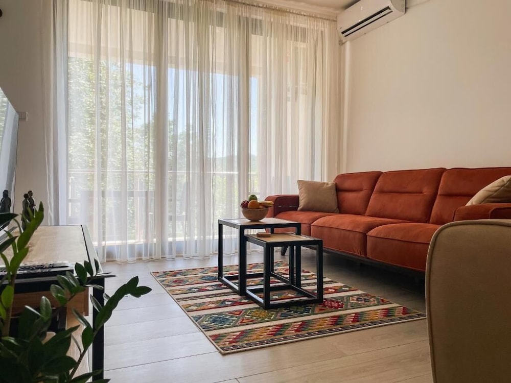 Cozy Karuc Home