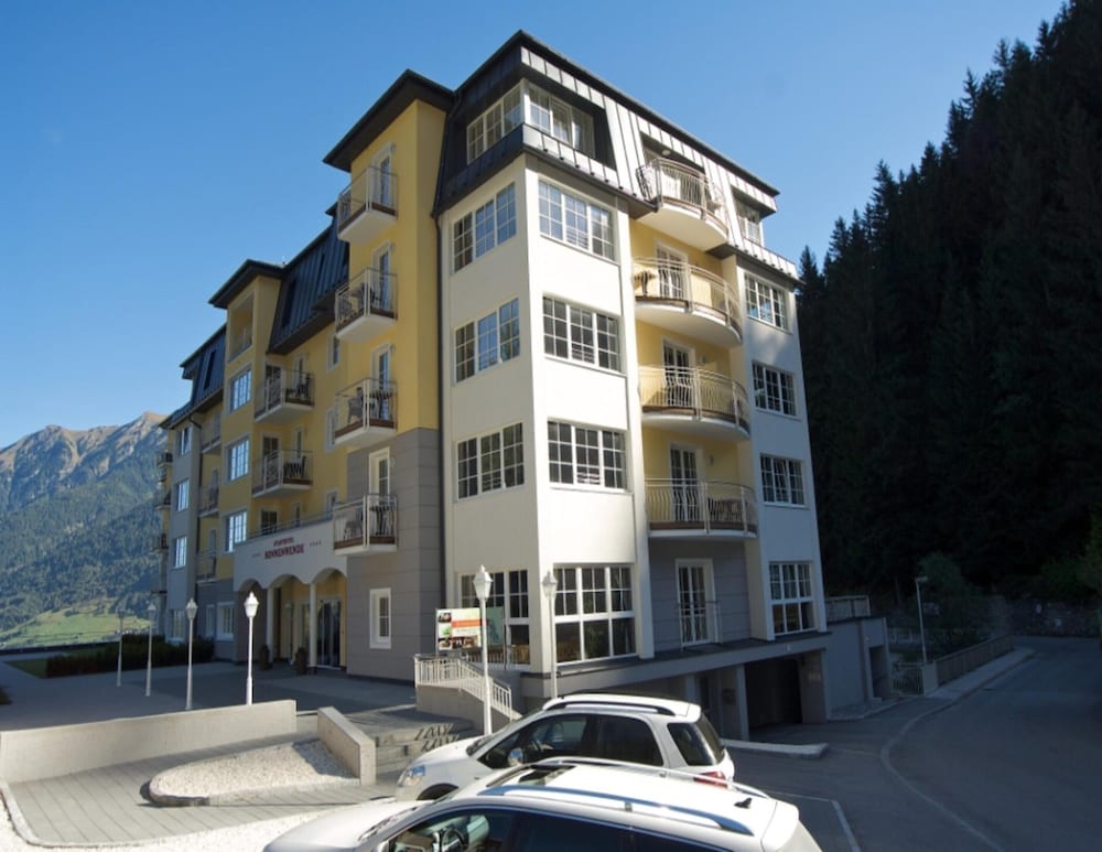 Apartment Bad Gastein Near Ski Lifts