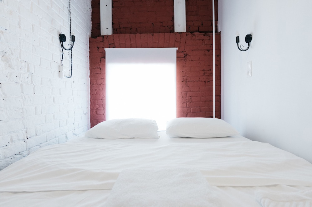Keds Hostel & Coffee house