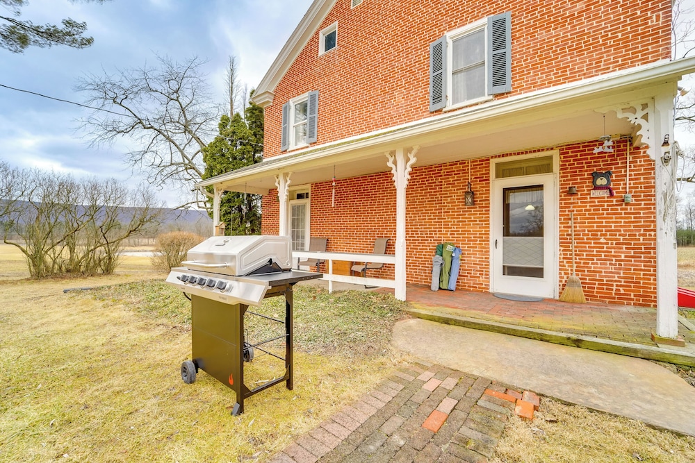 3 Mi to Penn's Creek Access: Hideaway w/ Grill!