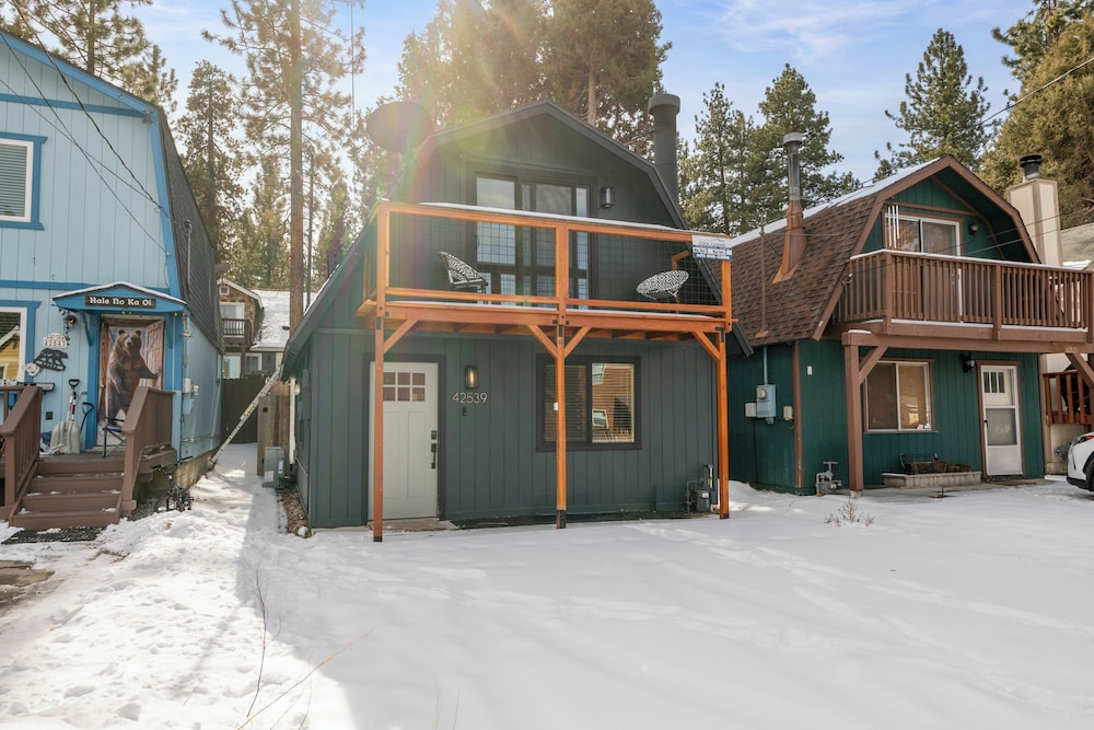 Brooklyn Cabins