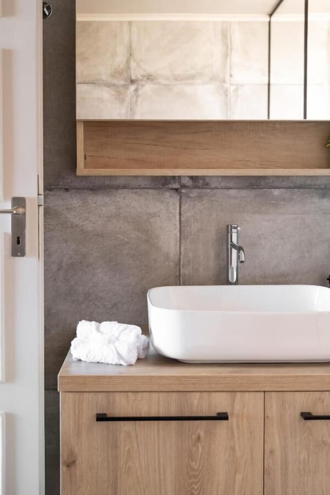 NiMa 2-modern apt in Rethymno's heart