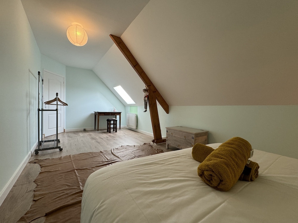 Peaceful Escape in Chaufour-notre-dame