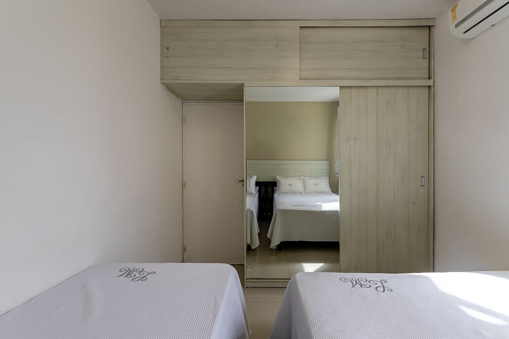 Casa 4 Suites-Com Piscina-137M