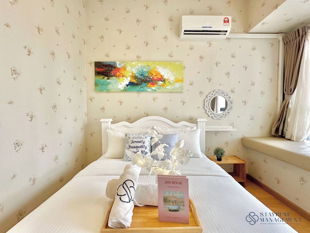 Country Garden Danga Bay Sea View Homestay by Stayrene