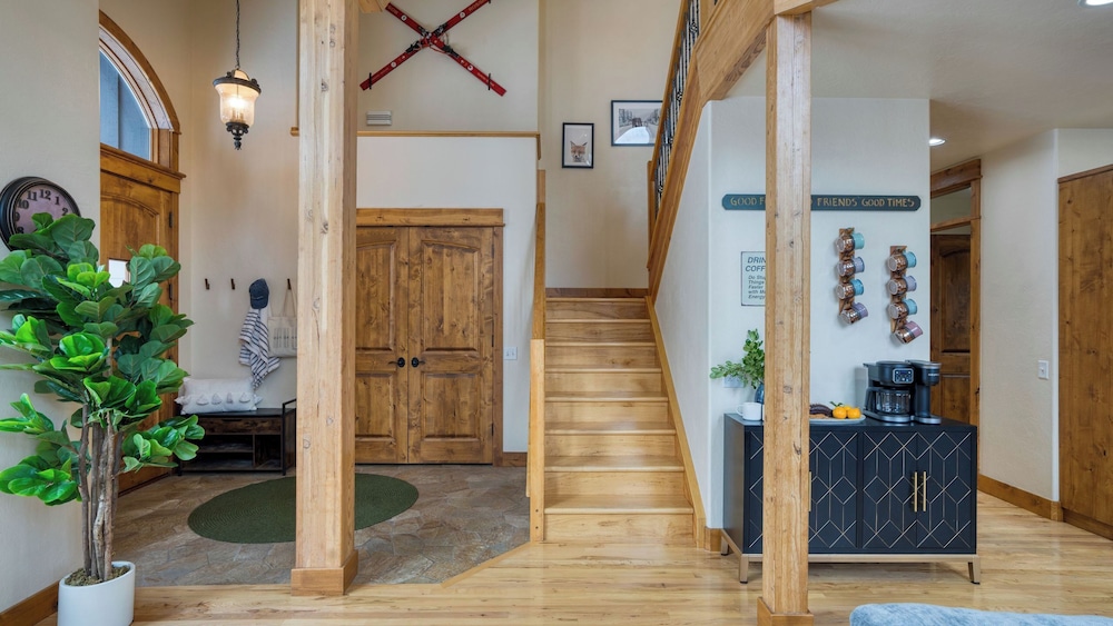 Skate Bowl, Hot Tub & Game Room Breckenridge Adventure Chalet by Avantstay