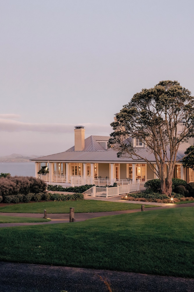 Rosewood Kauri Cliffs