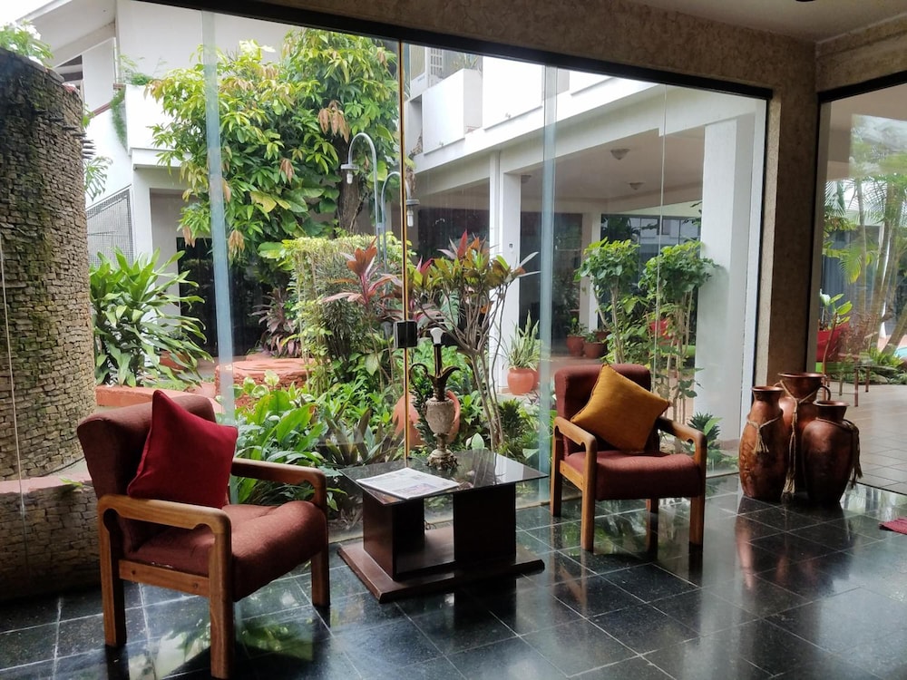 Tucabaca Hotel - Property Image 10