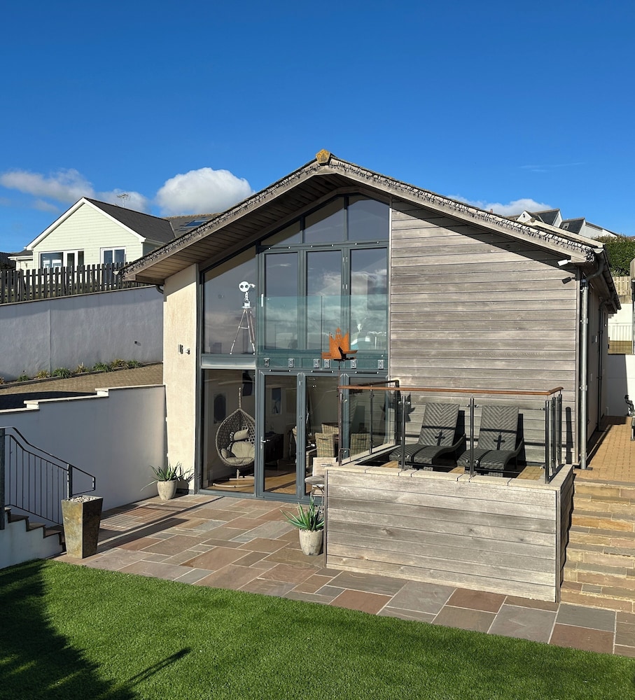 Coastguards Beach House