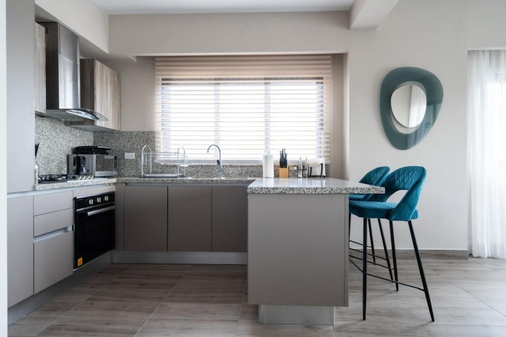 Breakfast Included - 2 Bedrooms - RL1 707