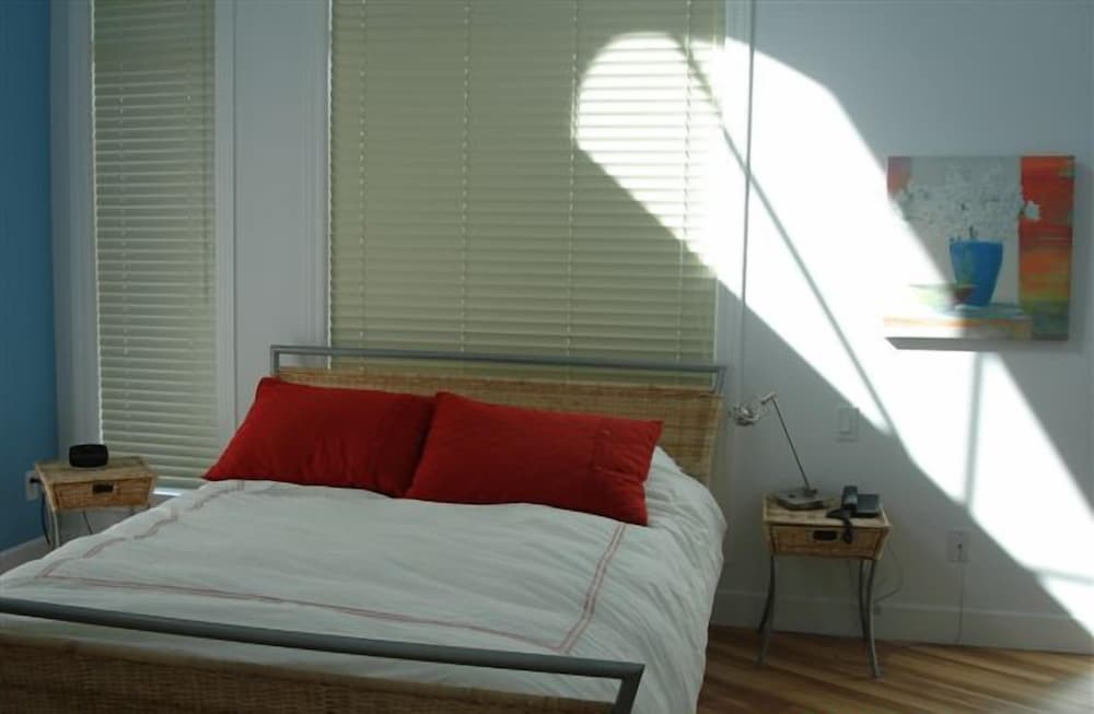 Okanagan Valley Rentals at Discovery Bay - Image 3