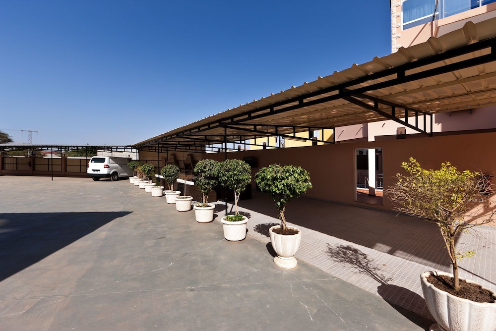 ApartHotel Luar