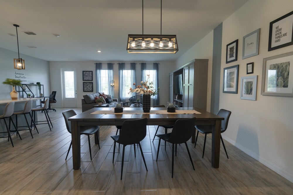 Marvelous 3 Bd Close to Disney @ Enclaves at Festival 796