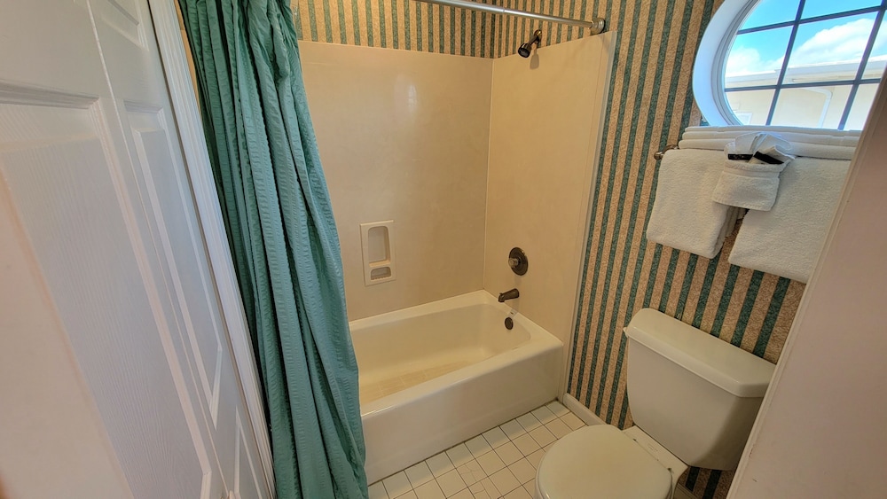 Pelican Point by Tybee Vacation Rentals