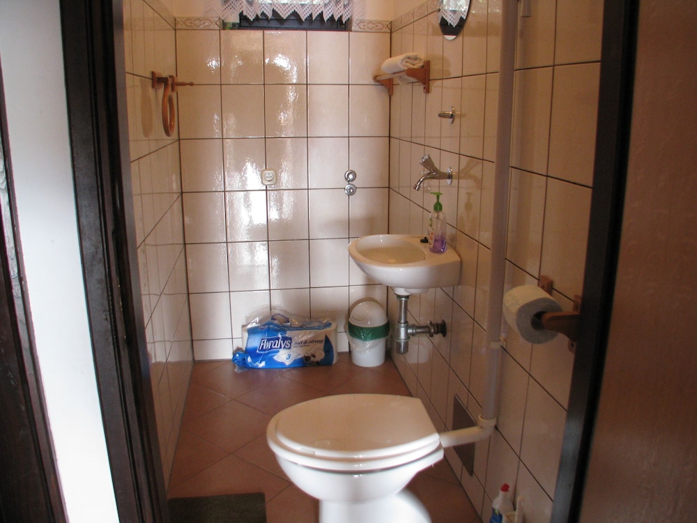 Photo 57