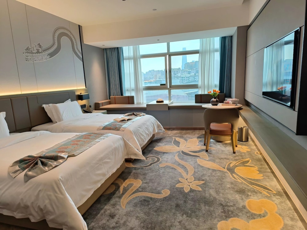Global Business Hotel