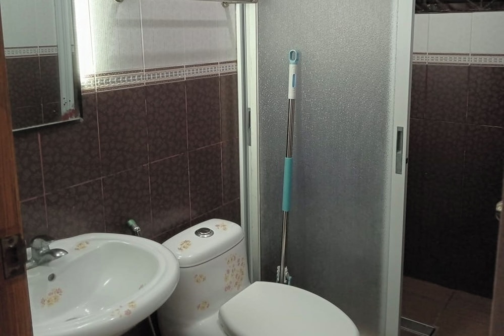 Mountain Transient Lodge