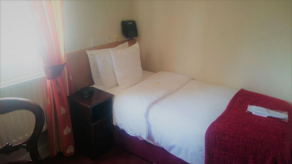 The Leeson Lodge