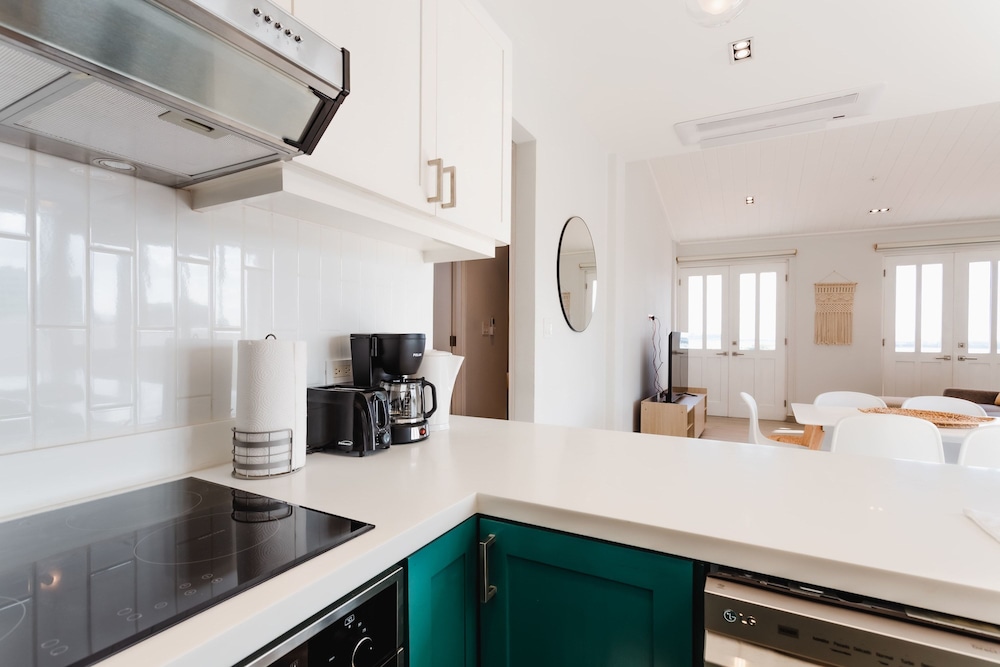 w Radiant 2BR w Terrace in Panama
