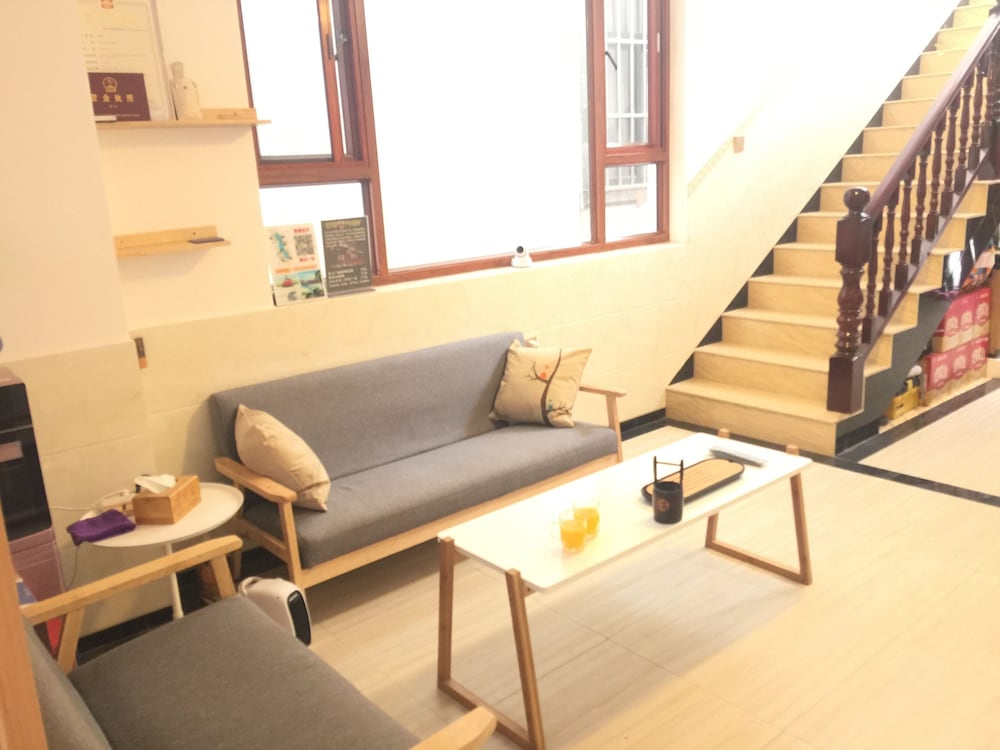 Traveller Xingsu Creative Hostel