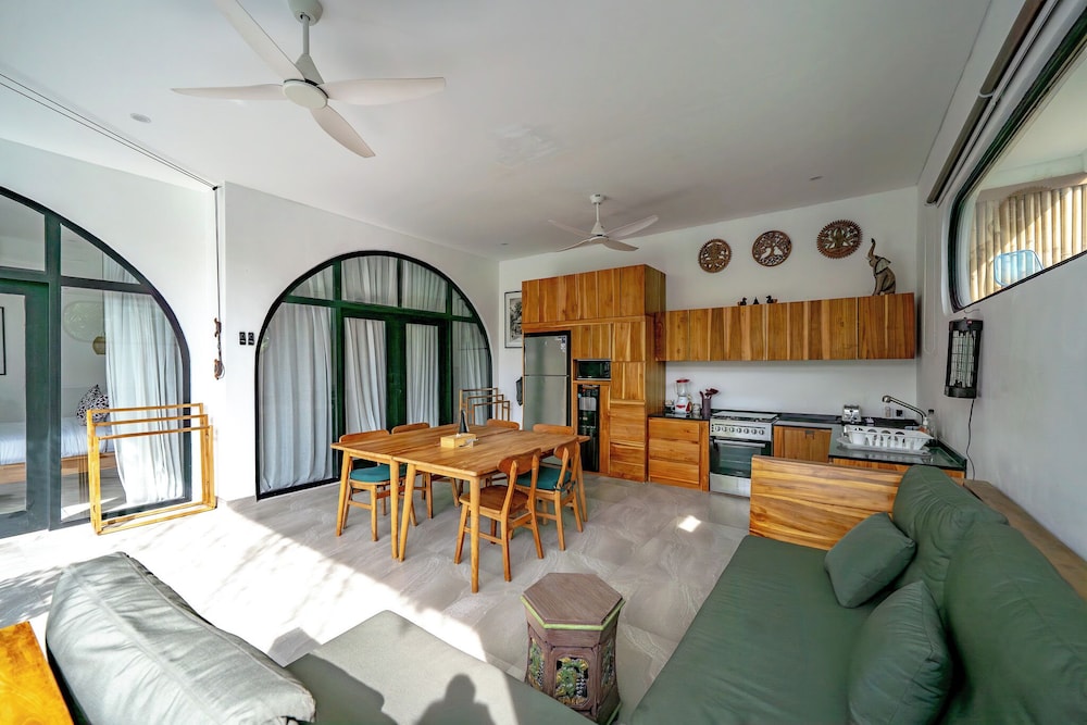 Casa Julia Canggu